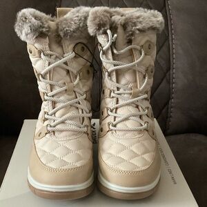 Eddie Bauer BALASNA Tan beige Quilted Winter Boots NEW sz6
